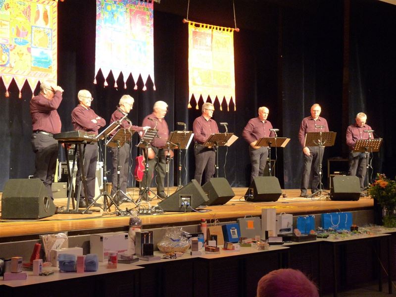 Geslaagde avond voor vzw Dakbanga