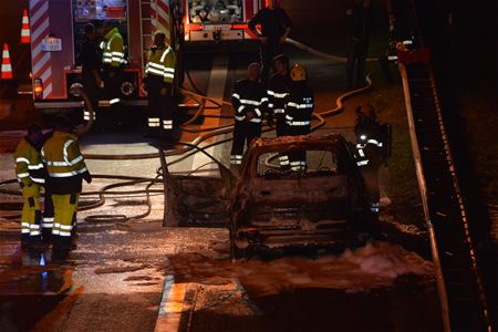 Gigantische file door autobrand op E314