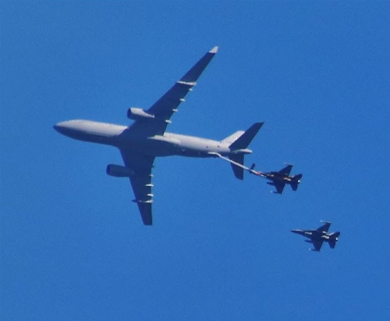 Grote drukte in de lucht