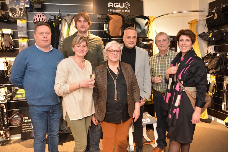 Handelaars Heusden Dorp klinken op 2023