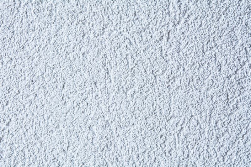 Het belang van goede ventilatie tijdens het stucen