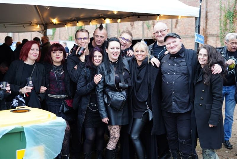 Het hoogfeest van de zwartjassen is gestart