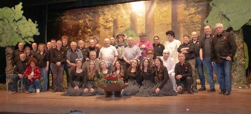 Heusdense revue zit erop