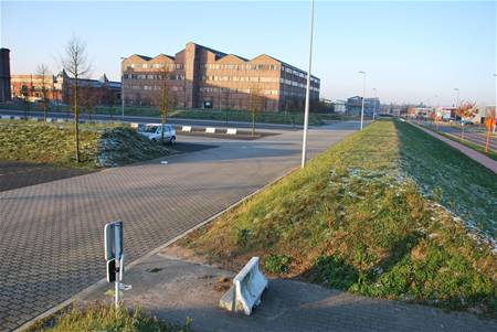 Heuvels aan parking De Schacht verdwijnen