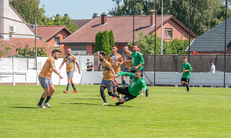 Hittemaatregelen op voetbalontmoeting