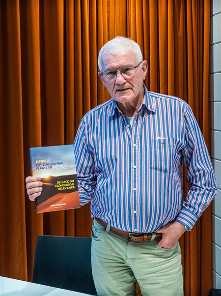 'Hou rekening met de eigenheid van Afrika'
