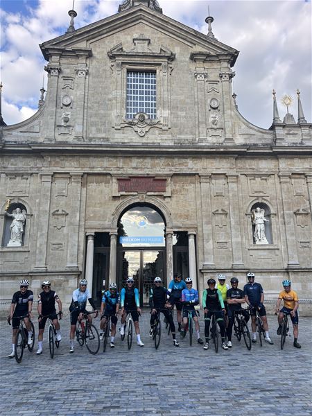Houston Attic Club voor ongebonden fietsfanaten