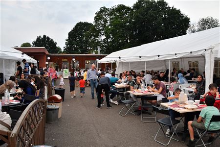 Iftar-avond in een sfeer van verbroedering