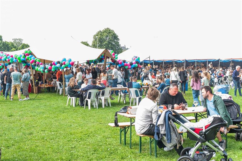 In Boekt tellen ze af naar drie dagen Boekt Feest