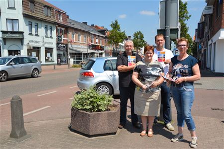 Infobrochure voor handelaars op Cité wordt bedeeld