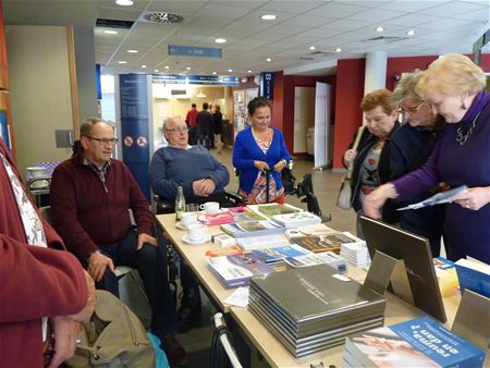 Infostand in SFZ over reuma