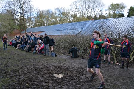 Inzet en sfeer op baseballtornooi van de jeugd