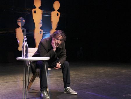 Javier Guzman met Ga-Bie-jer