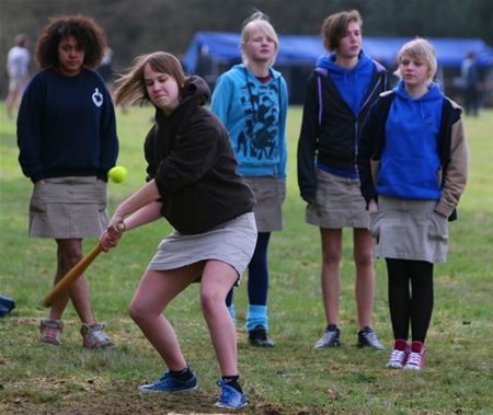 Jeugdbewegingen bekampen elkaar in baseball