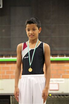 Joney Houben is Limburgs kampioen trampoline