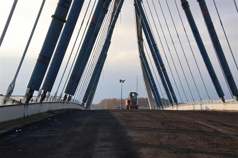 Kanaalbrug in Viversel opent morgen om 16 uur
