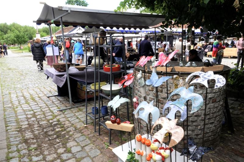 Keramiekmarkt in pinksterweekend