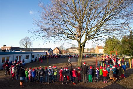 Kerstvakantie ingezet met dansje en lekkers