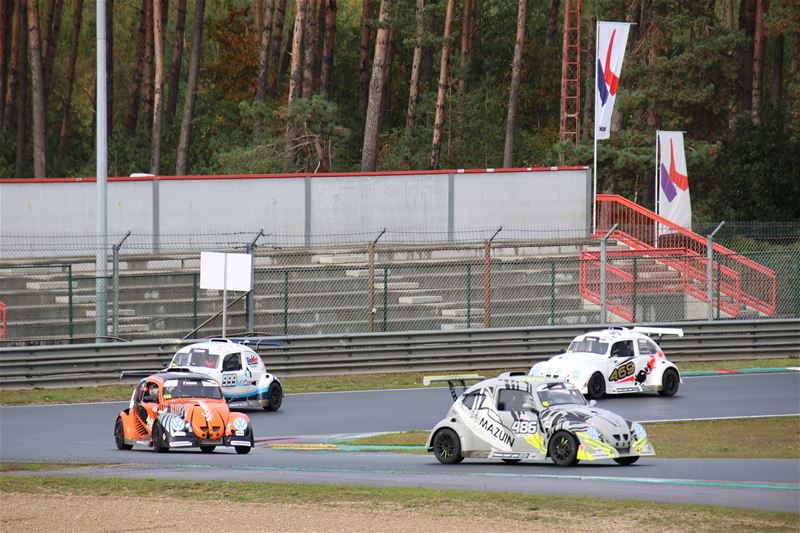 Kevers en Triumph's veroveren het circuit