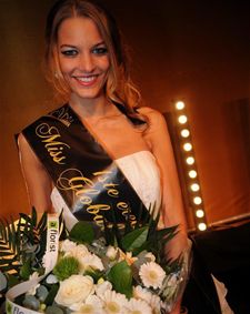 Kim is eerste eredame Miss Global