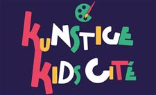 Kinderen maken  kunst voor slachtoffers aardbeving