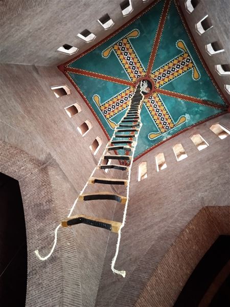 Kunstwerk van Stefan Elsen blijft in kerk