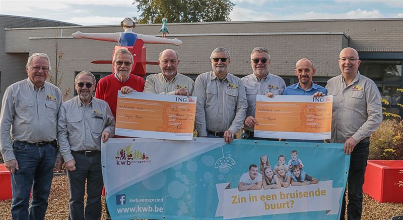KWB geeft quizopbrengst aan Weyerke en Fajar Baru
