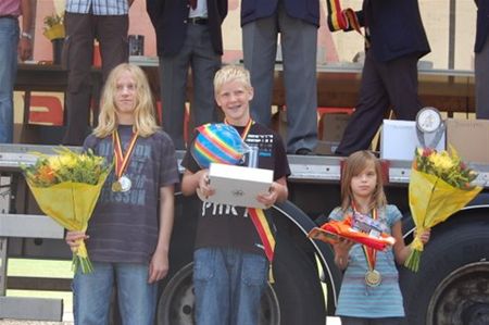 Lars Dekort kampioen in eigen dorp