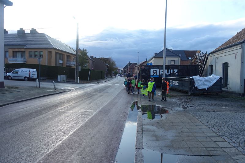 Leerlingen moeten de straat op