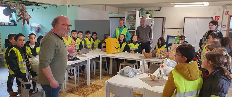 Leerlingen van De Brug werken rond Wereldwaterdag