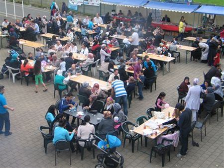 Lentefeest-eetfestijn aan moskee niet morgen