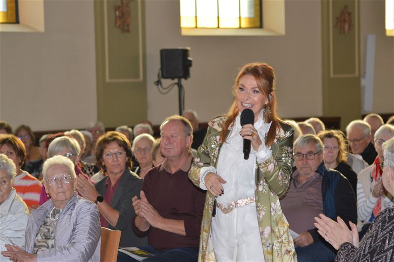 Lisa del Bo bracht een muzikale geloofsboodschap