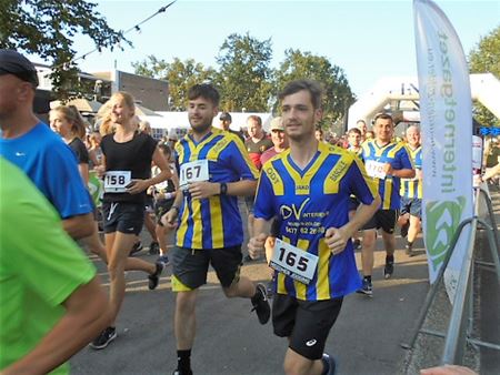 Lopers niet afgeschrikt door de hitte