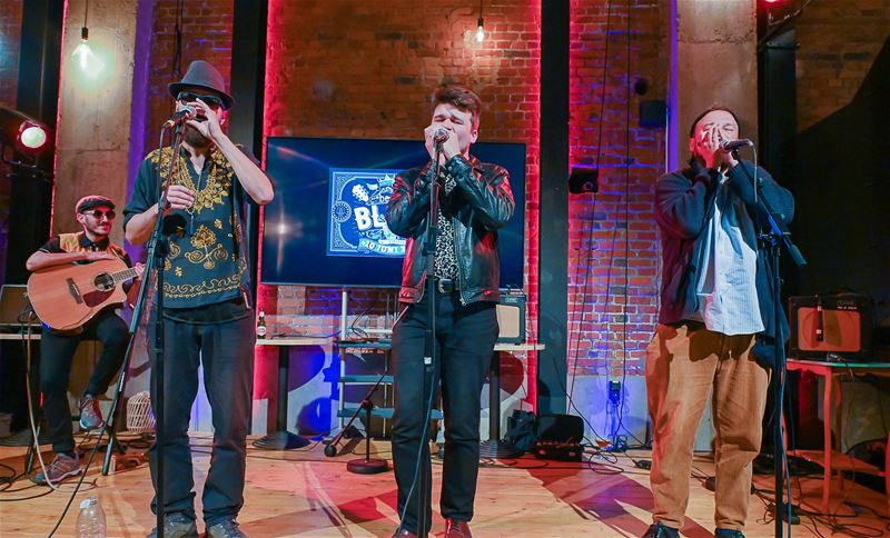 Los Chupitos brengt mondharmonicafestijn