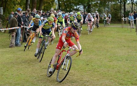 Lummen boven op Limburgse titelstrijd