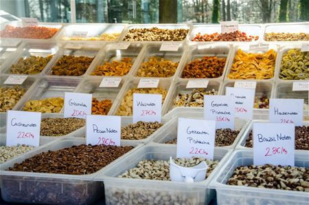 Marktkramers mogen voortaan in de dorpen staan