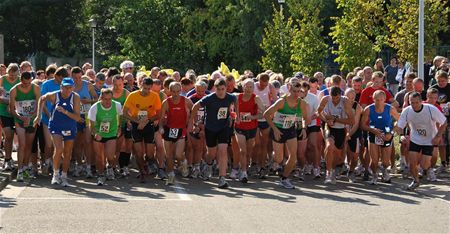 Meer dan 300 lopers in KWB-stratenloop