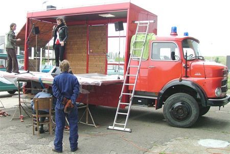 Mijntheater vanuit brandweerwagen