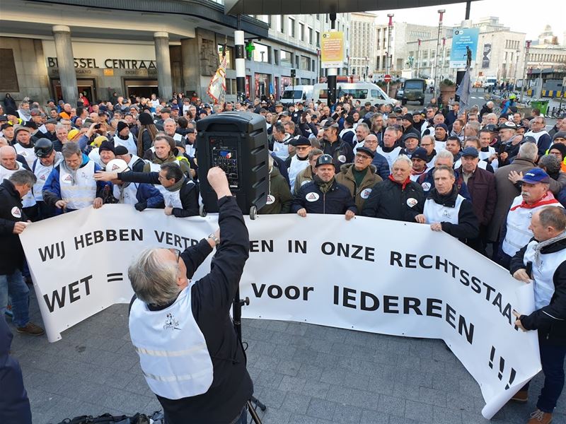 Mijnwerkers keren tevreden terug van actie