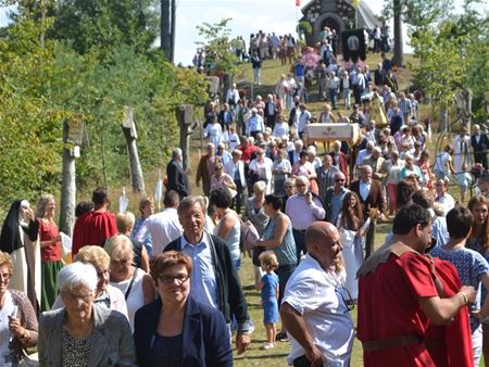 Morgen trekt de Sacramentsprocessie uit