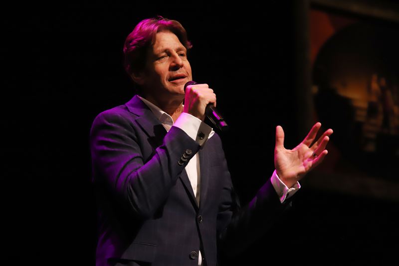 Muzeschouwburg loopt vol voor Gunther Neefs