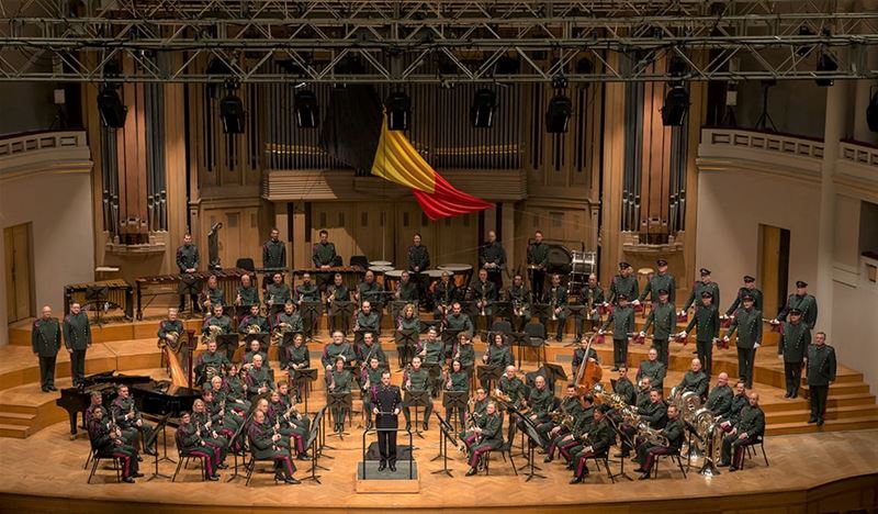 Muziekkapel van de Gidsen speelt bij Ware Vrienden