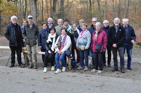 Neos op herfstwandeling in Lanklaarbos