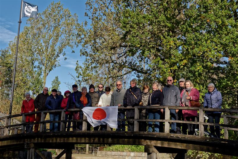 NEOS op verkenning in de Japanse Tuin