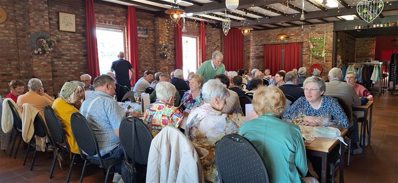 Okra Zolder genoot van een lentefeest