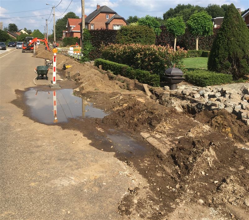 Onaangekondigde werken halen Schansstraat overhoop