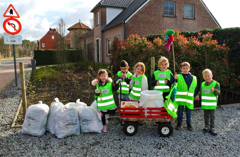 Ook kleuters op pad tegen zwerfvuil