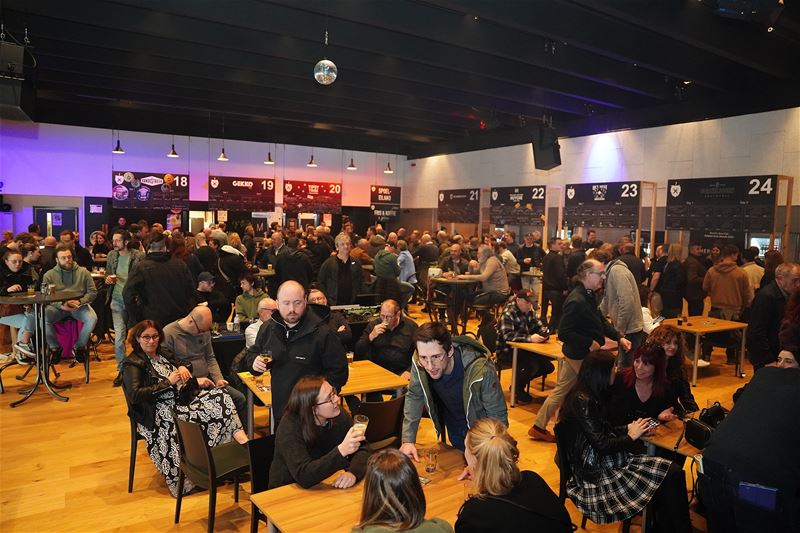 Ook op de tweede dag werd volop geklonken