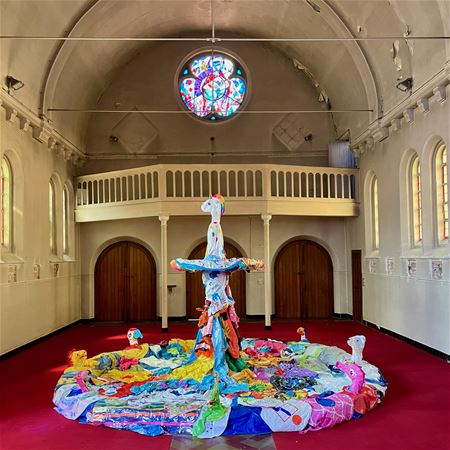 'Opblaaskunstwerk' nu ook te zien aan de kust