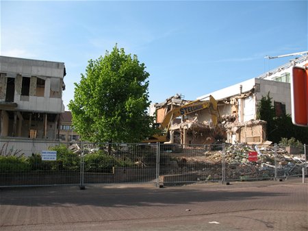 Oud gemeentehuis is gesplit